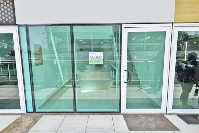 Sala Comercial para Aluguel com 84 m² no Shopping Blue Center – RJLO0528