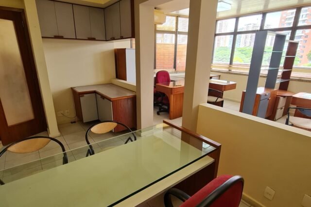 Cobertura comercial à venda com 75 m² na Barra da Tijuca – Código RJSA0531