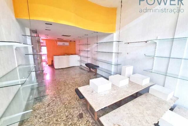 Loja comercial à venda com 48 m² em ponto estratégico – Código RJLO0531